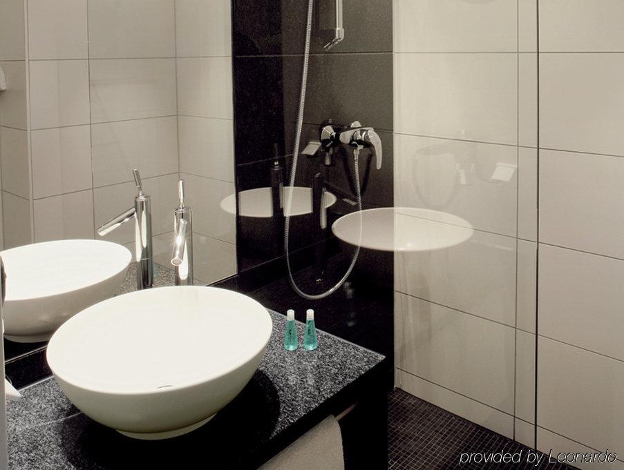 Motel One Hamburg Am Michel Cameră foto